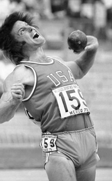 Bruce Jenner, prima del cambio di sesso, decathleta d’oro a Montreal 1976 